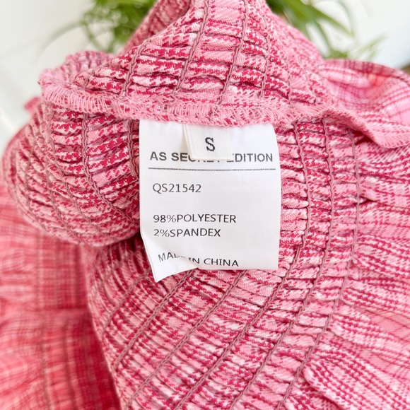 Pink Runching Top - Picture 5 of 6